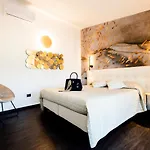 Bellevue - & 4* Levanto