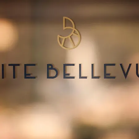 Bellevue - &