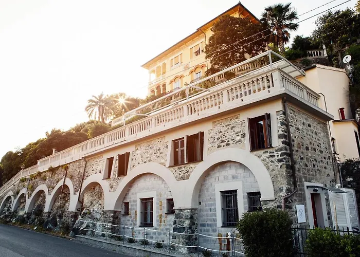 게스트하우스 Bellevue - & 4*