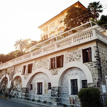 Casa de hóspedes Bellevue - & 4*