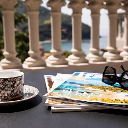 Casa de hóspedes Bellevue - & 4*