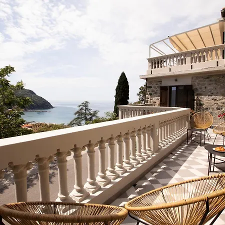 Bellevue - & Maison d'hôtes Levanto